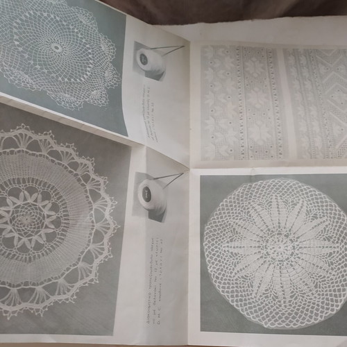 Vintage embroidery patterns 1970 and DMC No 39, like new