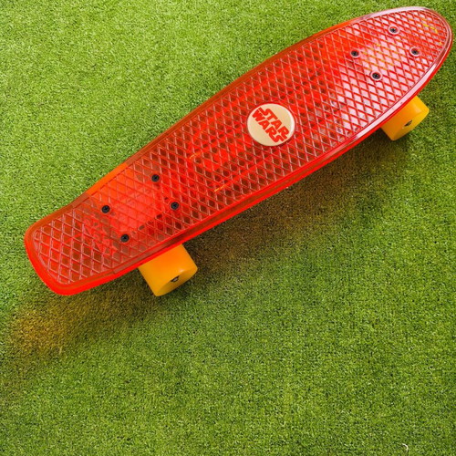 Star Wars collectible skateboard new with led lights and batteries