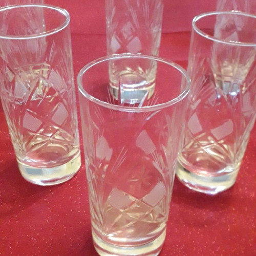 Set of six crystal water or whiskey glasses with embossed designs new