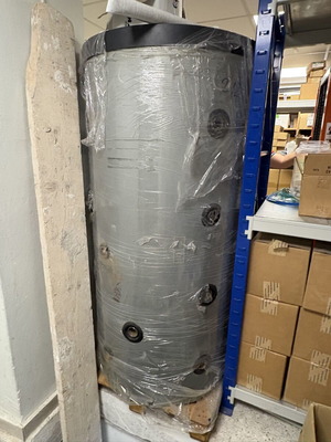 Boiler floor water large capacity two meters, new with plastic wrap