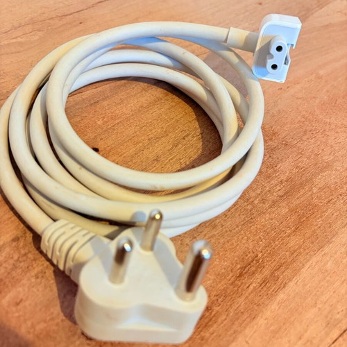 MacBook charger cable used, original