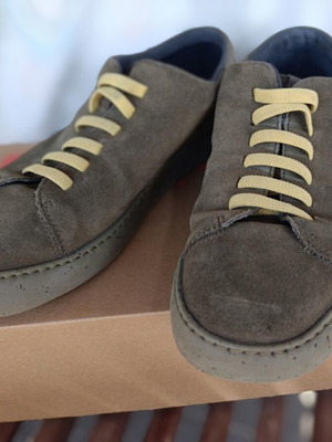 Camper Peu Touring δερμάτινα παπούτσια suede νούμερο 42 σαν καινούργιο, λαδί
