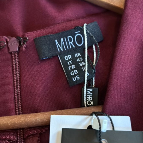 Mi-Ro Women's Jumpsuit new, size 42, burgundy