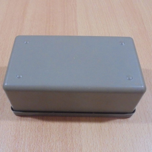 Singer old plastic storage box for threads and needles used