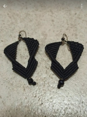 Handmade earrings like new, black