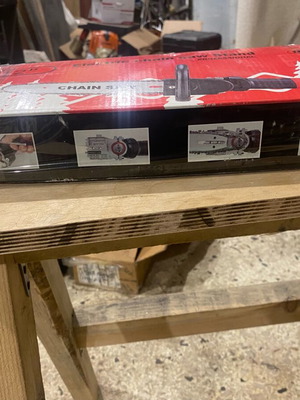 Αλυσοπρίονο 12 ιντσών καινούργιο, ελαφρύ και πρακτικό