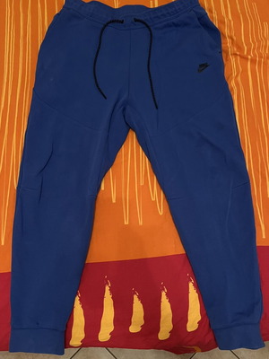 Nike Tech Fleece pants XL, blue