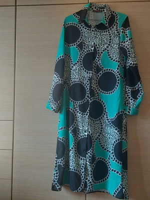 Green black white long shirt dress like new, size M/L Asprin Fashion