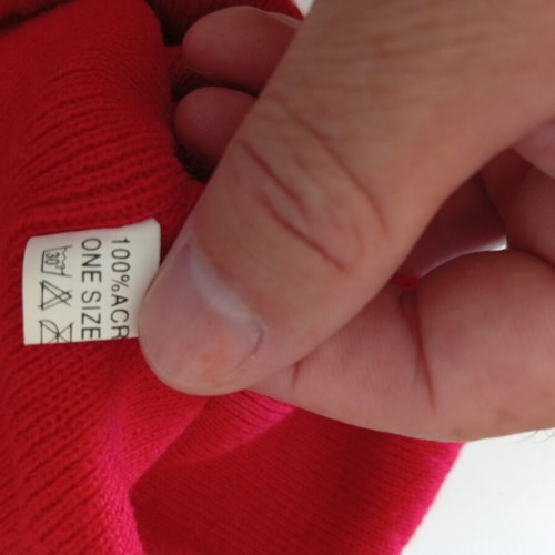 Olympiakos beanie new, red acrylic one size