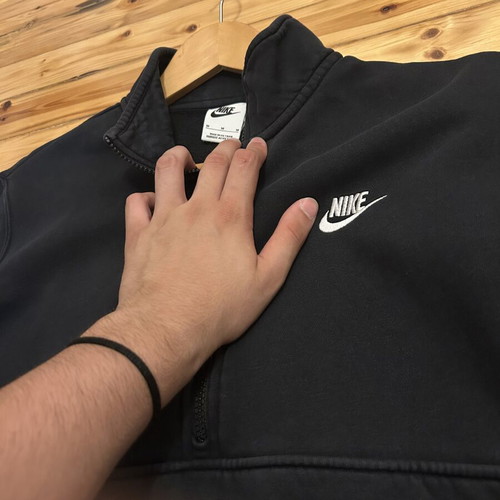 Nike quarter zip black medium like new