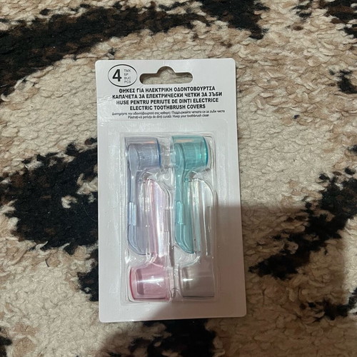 Electric toothbrush covers new, set of 8 from Jumbo