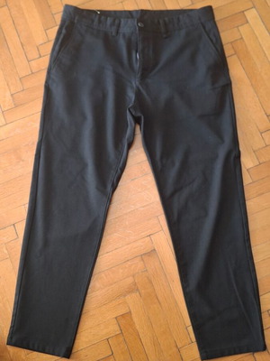 Zara black tapered straight-leg pants, size EUR 44 / USA 34