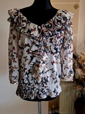 Ted Baker Butterfly blouse beige, like new, size M