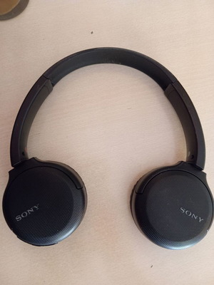 Безжични слушалки Sony в много добро състояние