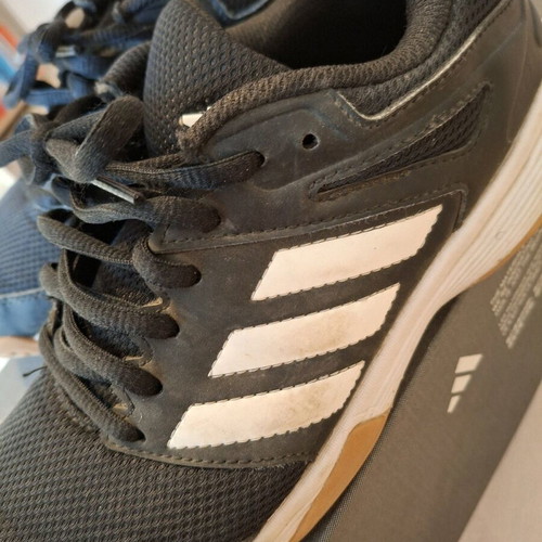 Adidas athletic shoes used, size 37 1/3, black