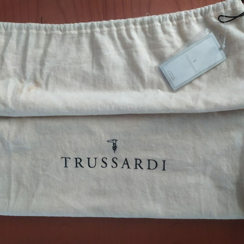 Trussardi leather briefcase like new, brown