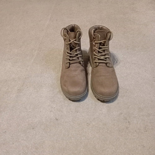 Boots size 37 used, beige, lightly worn