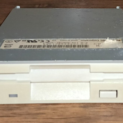 Nec Floppy Disk Drive FD1231H 3.5 inch 1.44 MB used, internal retro PC