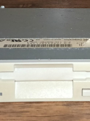 Nec Floppy Disk Drive FD1231H 3.5 inch 1.44 MB used, internal retro PC