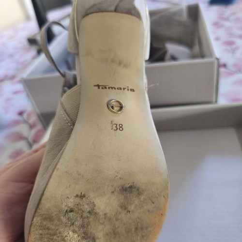 Tamaris pumps beige size 38 like new