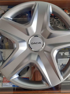 Τάσια 16'' μαρκέ για Dacia Stepway, νέα, ασημί πλαστικά