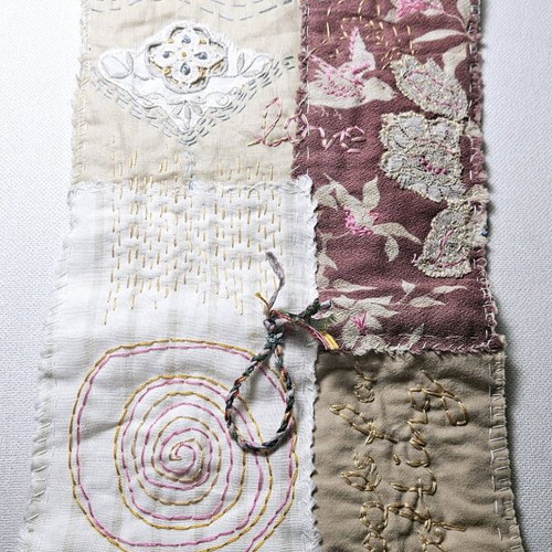Handmade fabric pouch like new for needles and threads