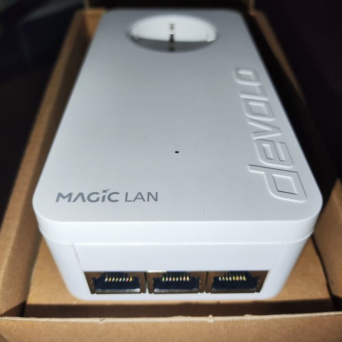 Devolo Mesh WiFi 2 and Magic LAN Powerline kits used