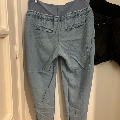 H&M maternity clothes set Medium, fabric pants and denim shorts like new