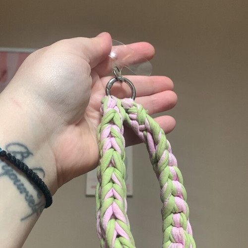 Knitted Hand Chain for Mobile with Attachment, New, Pink and Green