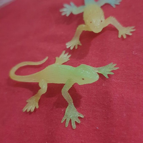 Lizard and Cobra Snake Miniatures new set of 2 lizards and 2 snakes
