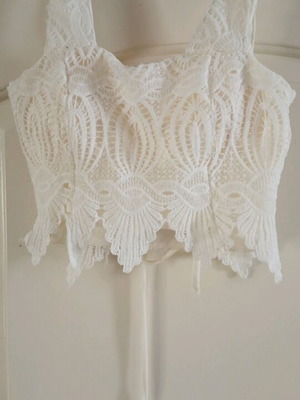 Crop top used, size S, white with inner lining and cups