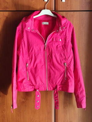 Lightweight pink jacket, size L
