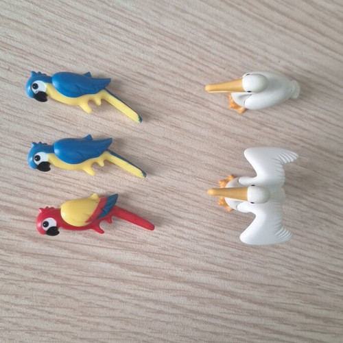 Playmobil animal figures set like new, 32 pieces