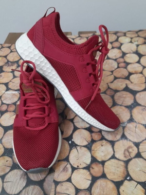 Bench women's athletic shoes like new, breathable fabric, size 38, red
