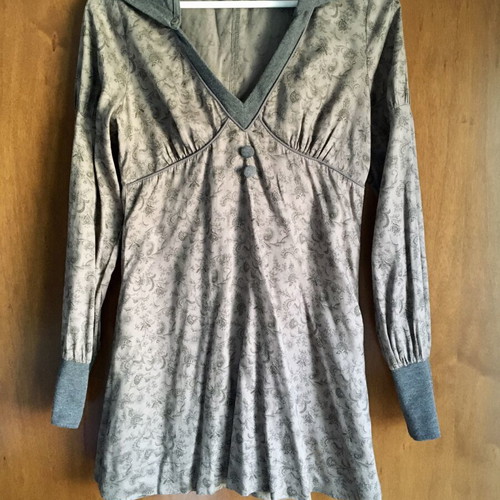 BSB short dress with hood, light grey, cotton fabric
