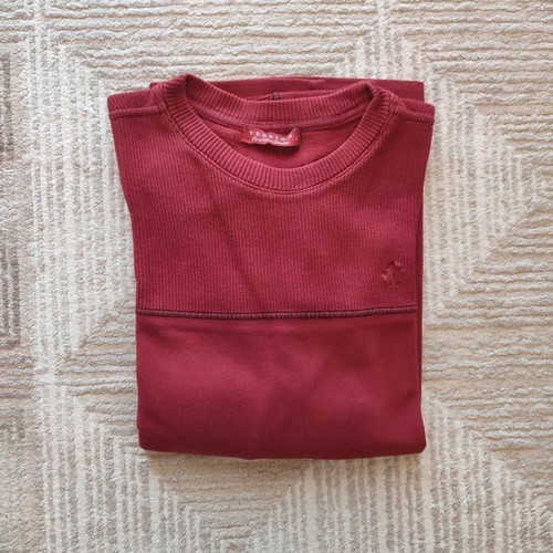 Version sweatshirt XL like new, deep burgundy with textured knit