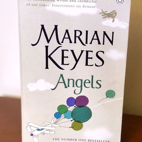 Angels by Marian Keyes paperback used, English edition