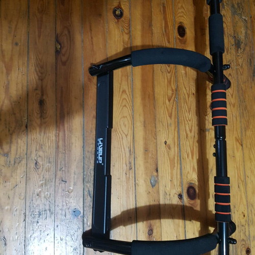 Door gym equipment like new