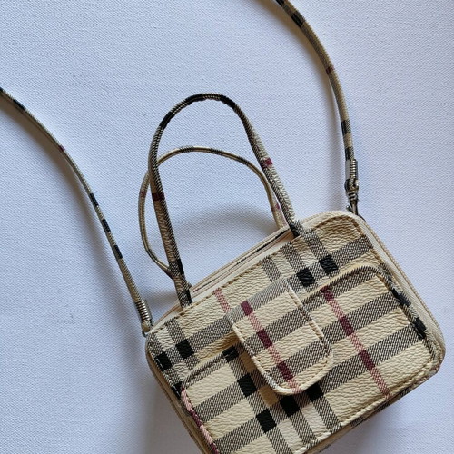 Vintage check crossbody bag like new with detachable strap
