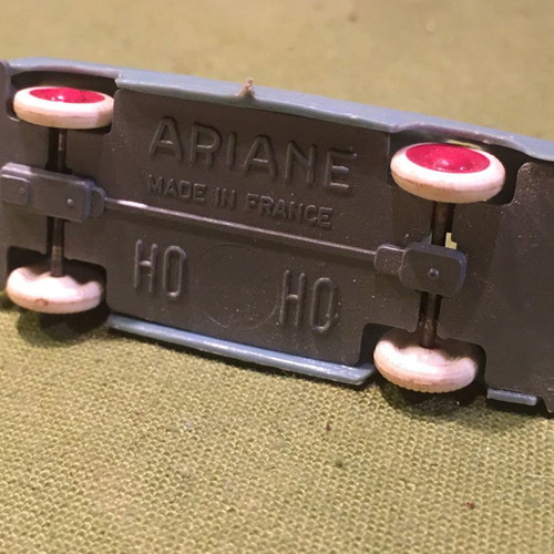 Jouef vintage HO 1/87 scale models used, set of 5