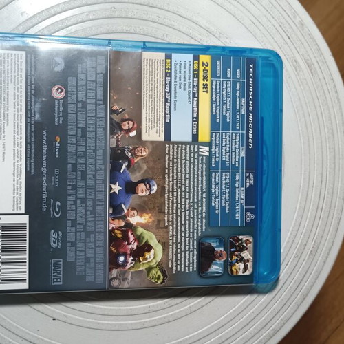 The Avengers 3D Blu-Ray 2 disc set used, adventure