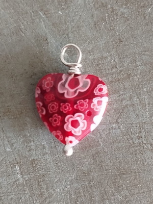 Murano heart pendant with silver ring, millefiori flowers