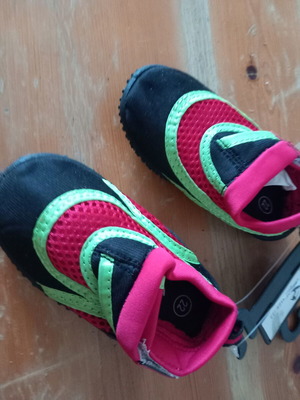 Mare beach shoes new, sizes 22 and 26, black and red