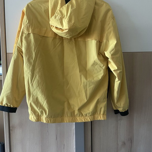 Zara jacket for boys, lightweight windproof, like new, size 11-12 years