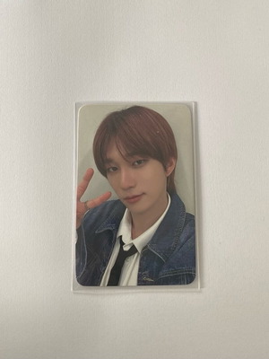 𐙚 Theo P1H POB Photocard new