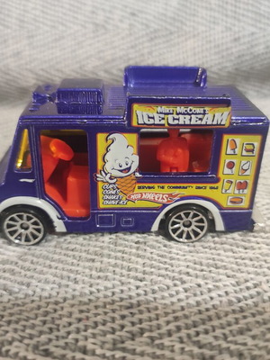 Hot Wheels Mike Mc Cone's Ice Cream Truck toy used
