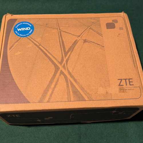 ZTE ZXHN H268N ADSL Wi-Fi Router like new