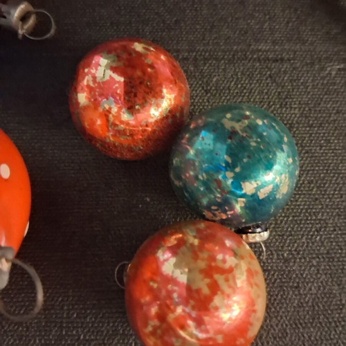 Vintage Christmas tree topper and balls, mushroom, set of 7, 1945-1949