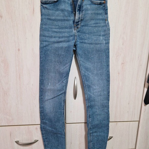 Zara jeans No.34 slim fit like new, women's blue