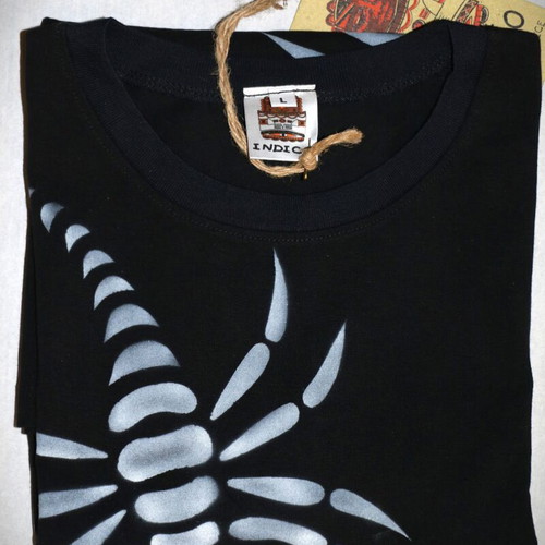 Indico Handmade Scorpion Airbrush T-Shirt Size L XL New